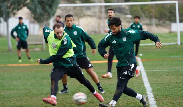 Yeşilyurtspor Play-Off’a Kilitlendi: Teknik Direktör Yıldırım’dan Taraftara Çağrı