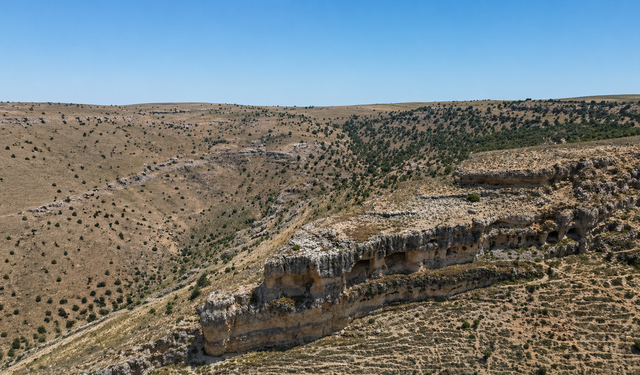 Dünyada Eşi Benzeri Yok: Malatya'da Timsahı Andıran İki Katlı Dubleks Mağara