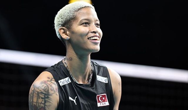 Malatya'nın Kızı Melissa Vargas ve Milli Takım Arkadaşı Zehra Güneş Birbirini Takipten Çıktı..