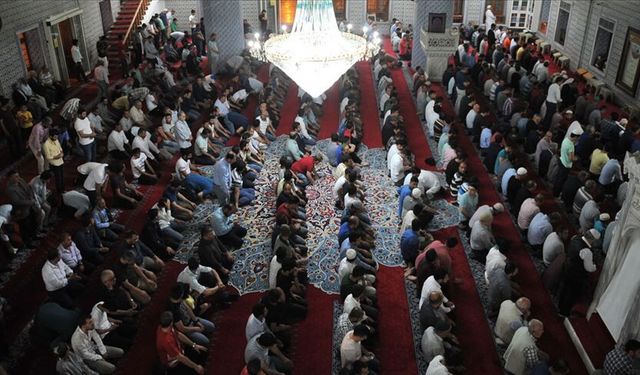 Malatya'da 8 Temmuz Namaz Vakitleri Açıklandı! İşte Günün İbadet Saatleri