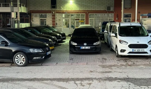 Malatya'da 2. El Araç Piyasası Dibe Vurdu; Bazı Galericiler 20 Gündür Siftah Bile Yapamadı