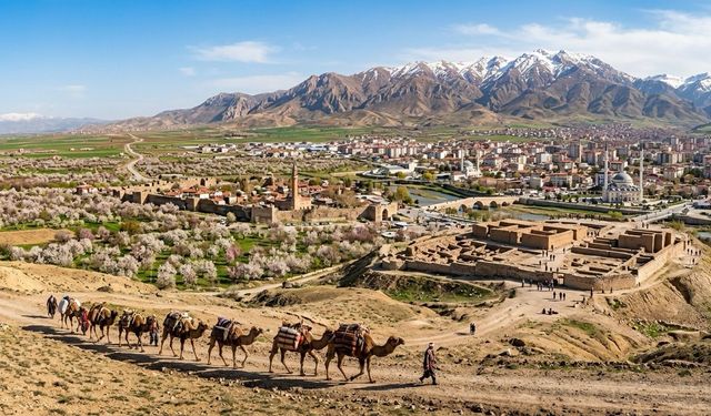 Avrupa’yı Asya'ya Bağlayan Yol Malatya’dan Geçiyor