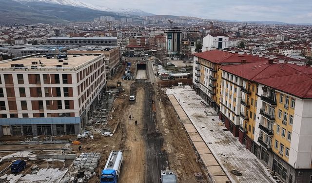 Emeksiz Caddesi’nde Yeniden Doğuş: Malatya’nın Kalbi Adım Adım Ayağa Kalkıyor