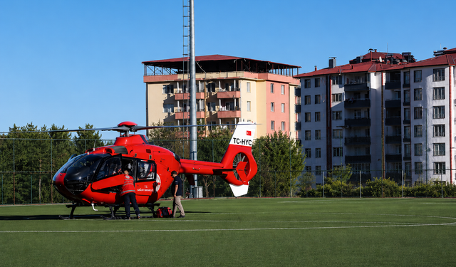Malatya’da Zamanla Yarış: 78 Yaşındaki Hasta Helikopter Ambulansla Sevk Edildi