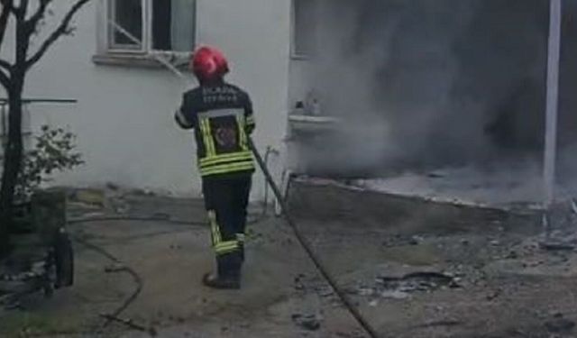 Elazığ'da yangın: 1 kişi dumandan etkilendi