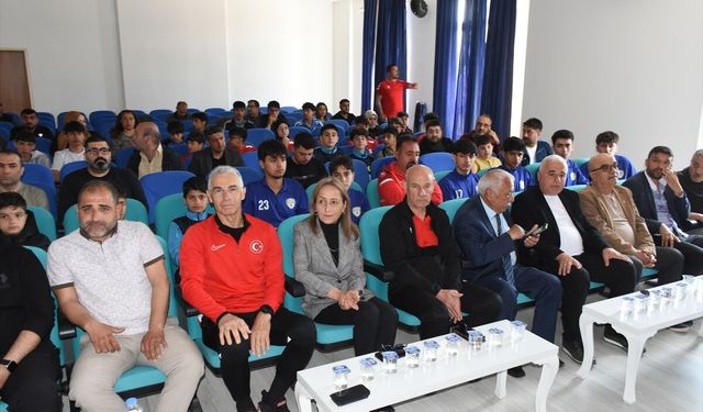 Kalecilikte Yeni Nesil Eğitim: Uzman İsim Malatya’da Konuştu