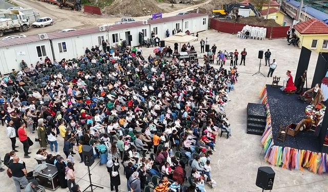 'Tiyatro Treni' Malatya'da Yoğun İlgi Gördü