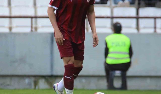 Elazığ’da Elazığspor’dan Erkan Sözeri Ve Sakıb Aytaç Açıklaması