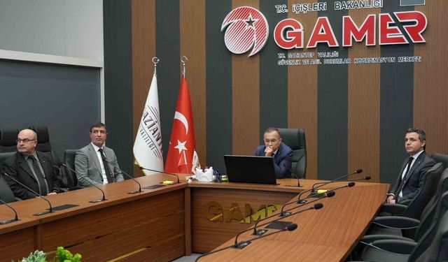 Gaziantep’te Fırtına Eğitimi Vurdu: 24 Okulda Derslere Ara Verildi