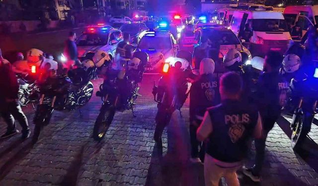 Şanlıurfa’da Bayram Öncesi Dev Asayiş Uygulaması: 88 Aranan Şahıs Yakalandı