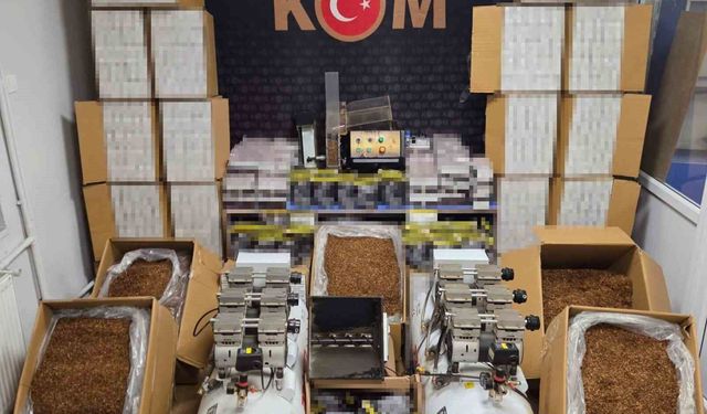 Sivas’ta Kaçak Tütün Operasyonu! Yüz Binlerce Makaron Ele Geçirildi