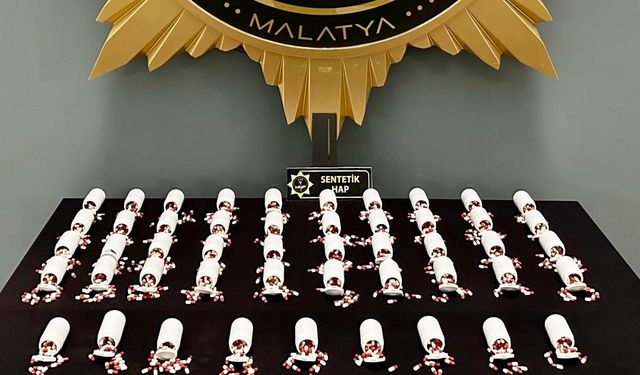 Maşti Otogarı’nda Uyuşturucu Operasyonu: 2 Bin 970 Adet Sentetik Ecza Ele Geçirildi