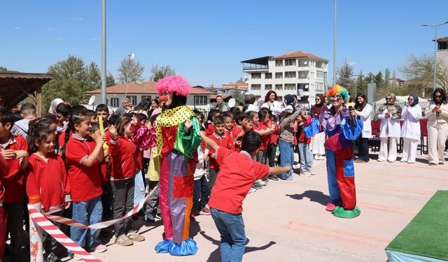 Gündüzbey’de Bilim Şenliği Coşkusu: Öğrenciler Deneylerle Öğrendi