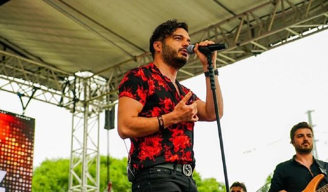 Malatya Bu Akşam Tek Ses Olacak! İlyas Yalçıntaş Sahneye Çıkıyor