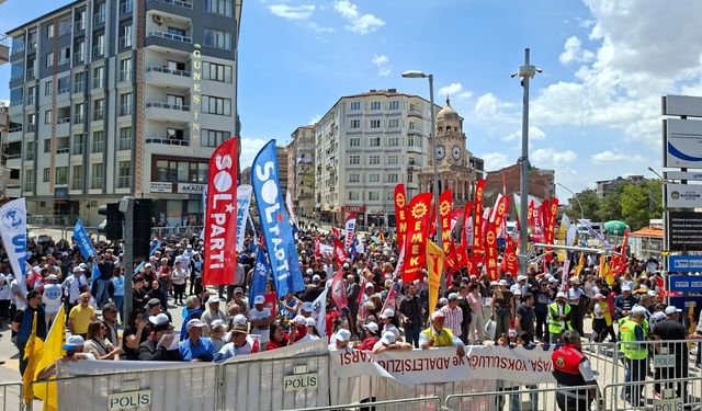 Malatya’da 1 Mayıs Meydanlara Sığmadı! Emekçiler Tek Yürek Oldu