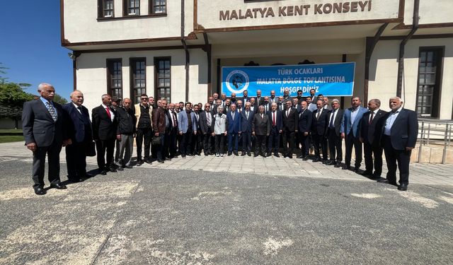 Türk Ocakları Genel Başkanı Mehmet Öz Malatya'da: "Siyasi Çekişmelerin Dışında, Milletin Yanındayız"