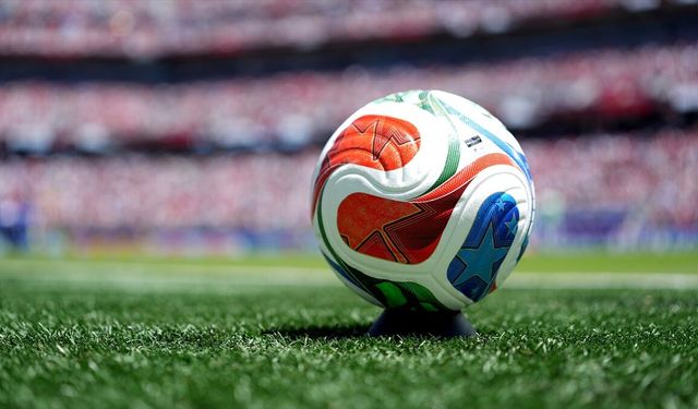 Dev Turnuvada Futbol Şöleni: Fransa, Portekiz ve İngiltere Sahaya İniyor!