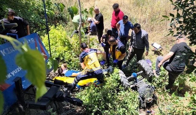 Malatya'da Çapa Motoru Dereye Devrildi: 3 Kişi Yaralandı