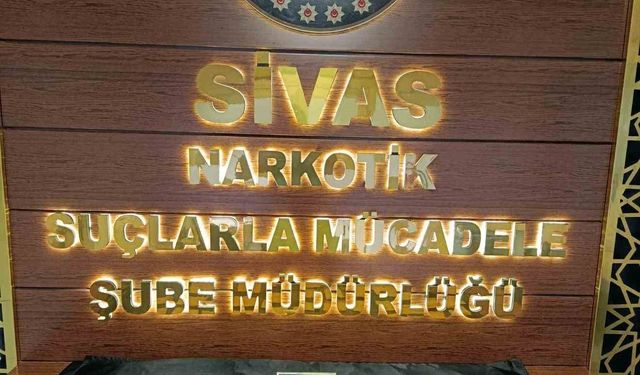 48 Parça Halinde Taşıyorlardı! Operasyonda Yakayı Ele Verdiler