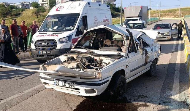 Adıyaman’da Kontrolden Çıkan Otomobil Takla Attı: 1 Yaralı