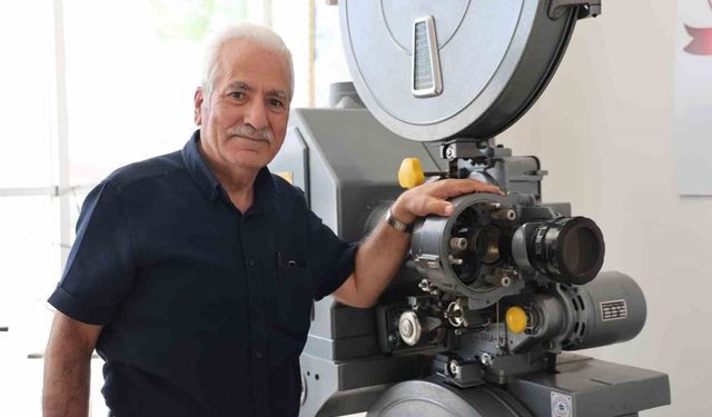 Elazığ’da Öğretim Görevlisi Öğrencileri İçin İletişim Müzesi Kurdu