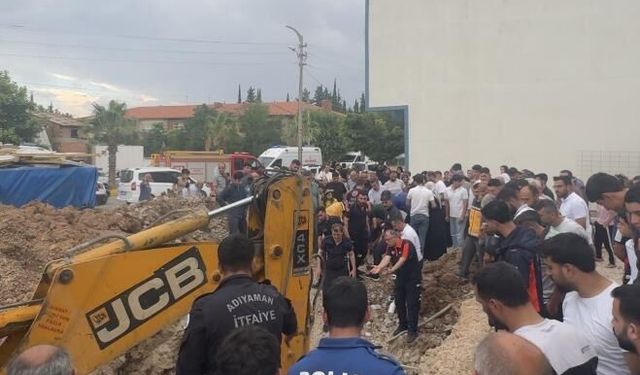 Adıyaman'da Kuyu Açarken Göçük Altında Kaldılar!