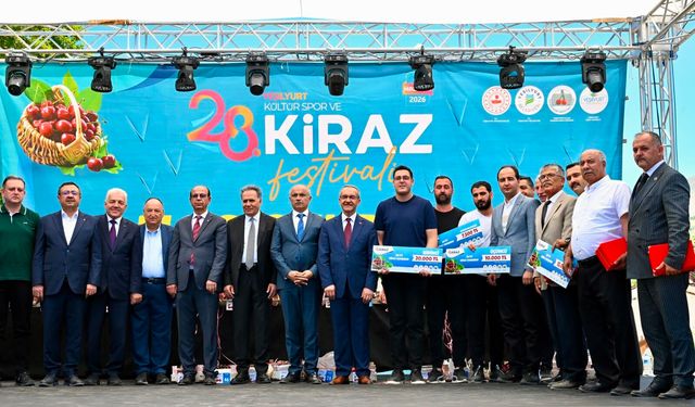 28. Yeşilyurt Kültür, Spor ve Kiraz Festivali Coşkuyla Başladı