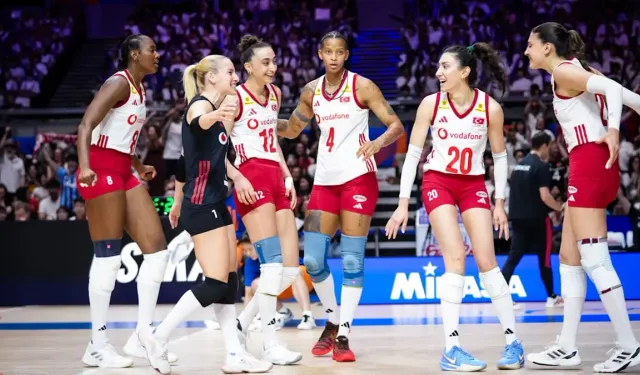 Türkiye-ABD Voleybol Maçı Ne Zaman, Saat Kaçta? Filenin Sultanları İçin Dev Fırsat