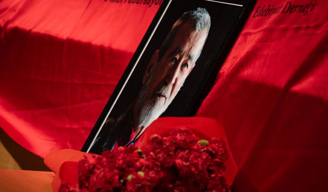 Şair Ahmet Telli son yolculuğuna uğurlandı