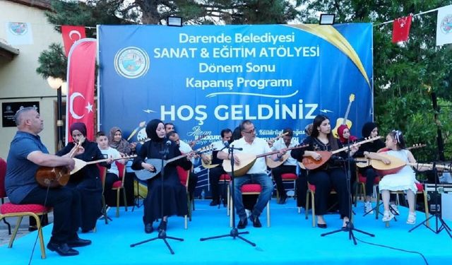 Darende’de sanat atölyelerinde dönem sona erdi! Kursiyerlere sertifika, eğitmenlere plaket