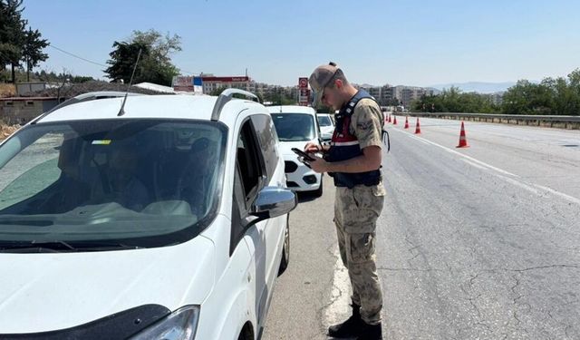 Gaziantep'te Dev Operasyon! Binlerce Kişi Denetlendi