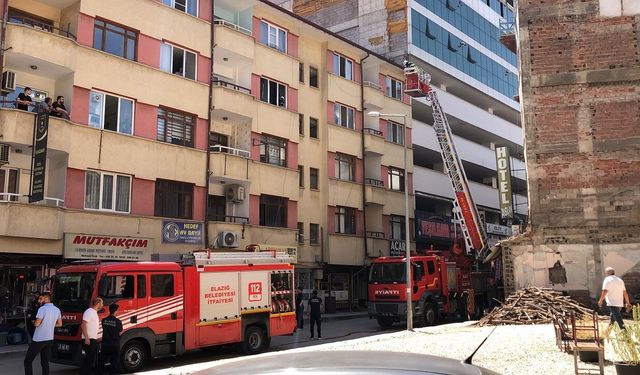 Elazığ’da Alevler Paniğe Neden Oldu
