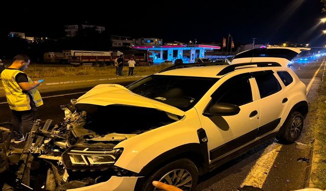 Sulama Aracını Son Anda Fark Etti! Diyarbakır'da Kaza: 3 Yaralı