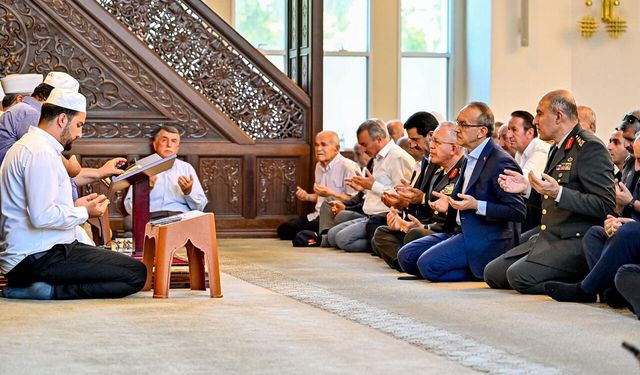 Kernek Camii'nde 15 Temmuz Şehitleri Dualarla Anıldı