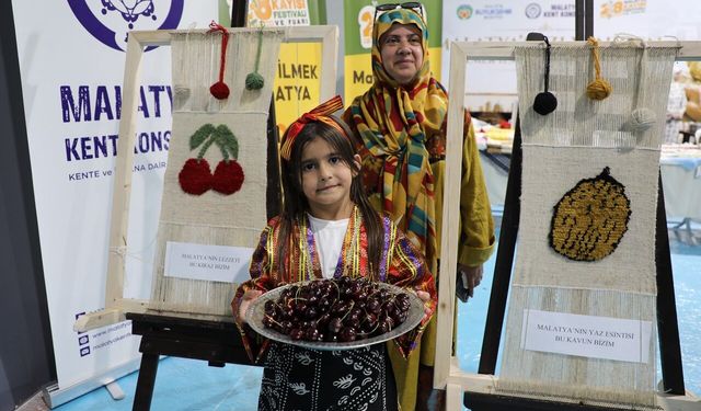 Malatya'nın 13 İlçesi Bu Sergide Buluştu! Her İlmek Bir Hikâye Anlatıyor
