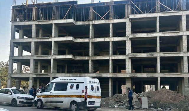 Malatya’da İnşaatta Korkutan Kaza! 25 Yaşındaki İşçi Metrelerce Yükseklikten Düştü