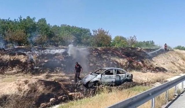 Malatya'da Bariyerlere Çarpan Araç Alev Aldı! Faciada 1 Ölü, 1 Ağır Yaralı
