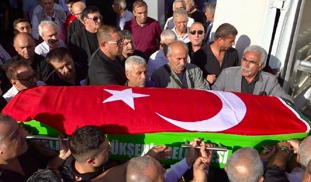 Oral Çelik Malatya’da Son Yolculuğuna Uğurlandı