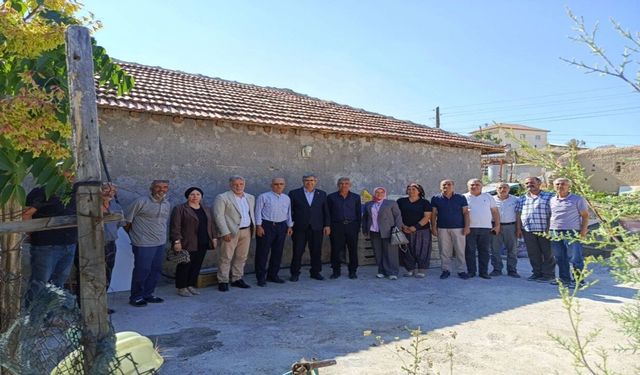 "Malatya Kayısısı'nın Tescilini Hiçbir Siyasetçi Veremez"