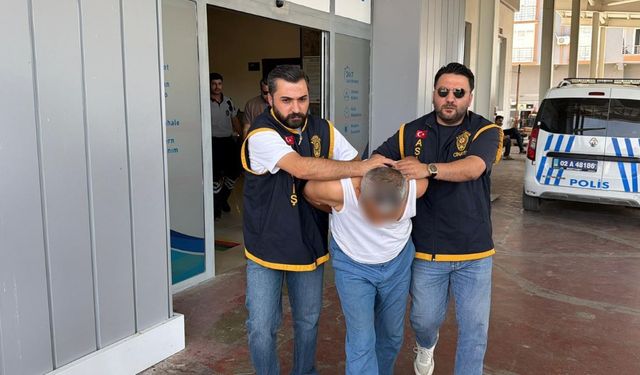 Komşusunu Öldüren Zanlı Adliyeye Sevk Edildi