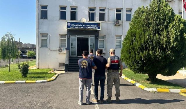 14 Yıldır Aranan Hükümlü Yakalandı! 17 Yıllık Hapis Cezası Bulunuyordu..