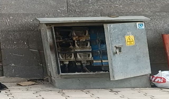 Adıyaman Gölbaşı’nda Korkutan Patlama! Elektrik Trafosu Alev Aldı