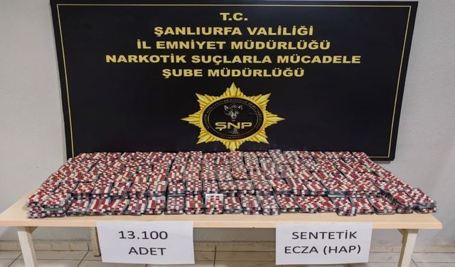 Şanlıurfa’da Durdurulan Araçtan Çıktı! 13 Bin 100 Uyuşturucu Hap Ele Geçirildi