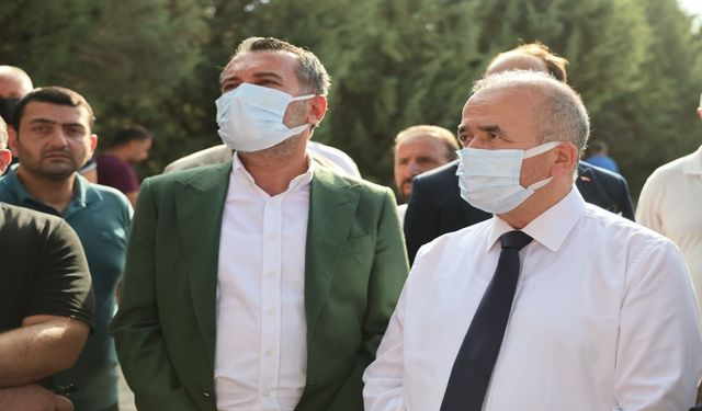Vali Hatipoğlu’ndan Elazığ’daki Yangınla İlgili İlk Açıklama! 5 Yaralı