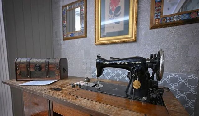 Tarihe Tanıklık Eden 106 Yıllık Makine! Atatürk Detayı Dikkat Çekti