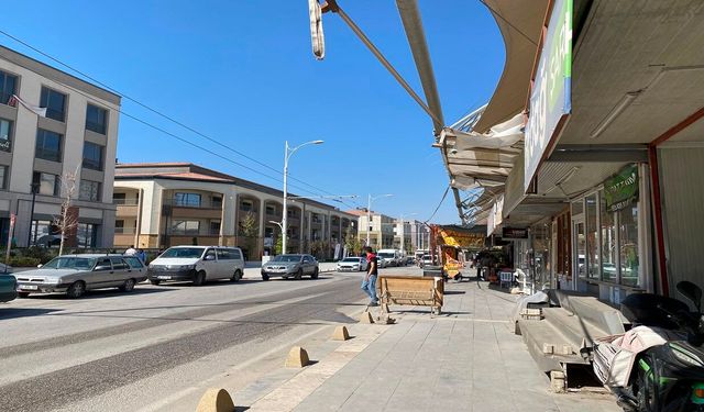 Malatya'da Umut ve Mücadele Aynı Caddeye Sığdı!