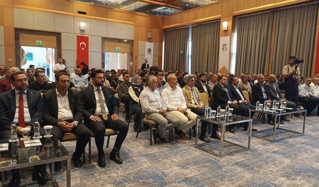 Malatya’da Öz Sağlık-İş Sendikası 2. Genel Kurulunda Dikkat Çeken Mesaj: ‘İşçinin Umudu Olacağız!"