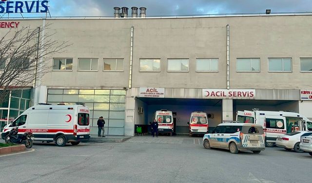 Malatya’da Korkutan Kaza! İki Otomobil Çarpıştı, 4 Çocuk Yaralandı