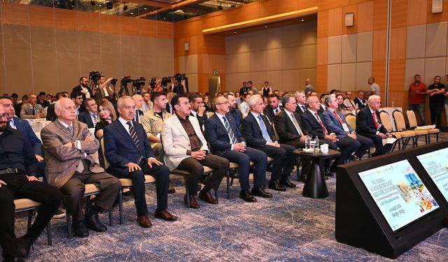 Dünyanın Gözü Malatya’da! Bakan Uraloğlu, Sağlıkta Dikkat Çeken Başarıyı Açıkladı!