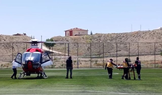 Kalp Krizi Geçirdi, Hava Ambulansı Devreye Girdi! 74 Yaşındaki Hasta Malatya’ya Sevk Edildi